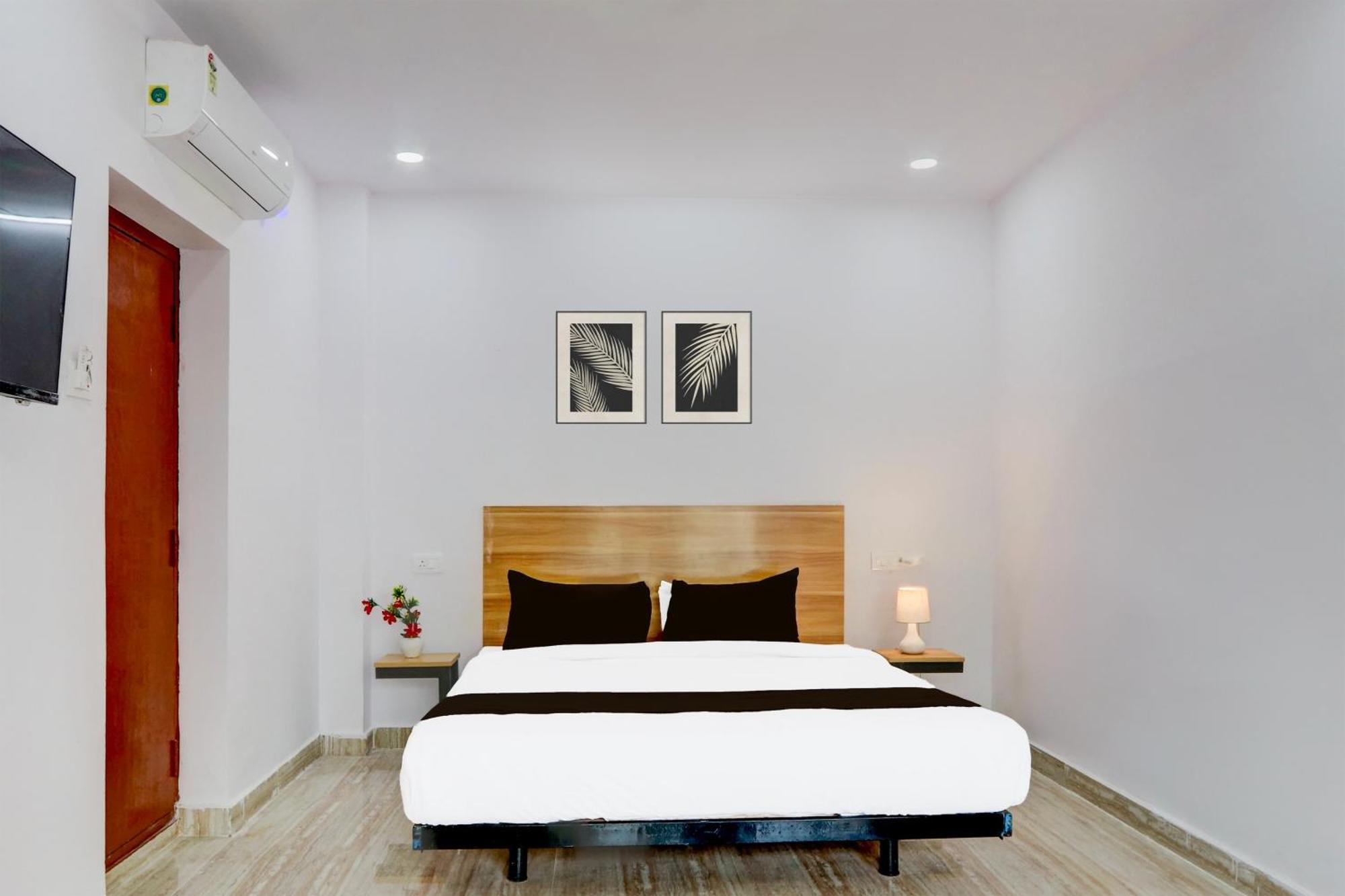 Hotel O Living Tree In Hyderabad Esterno foto