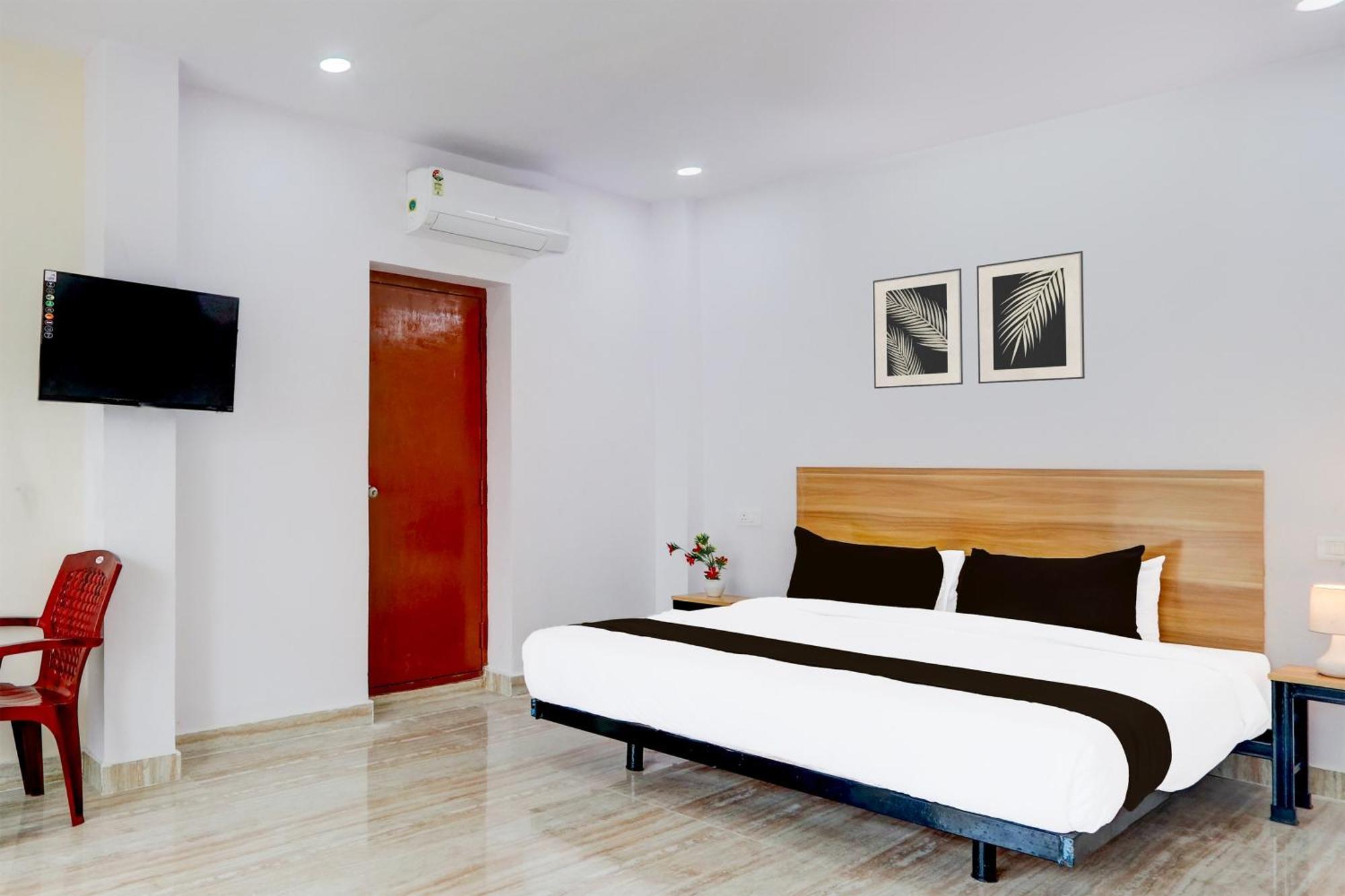Hotel O Living Tree In Hyderabad Esterno foto